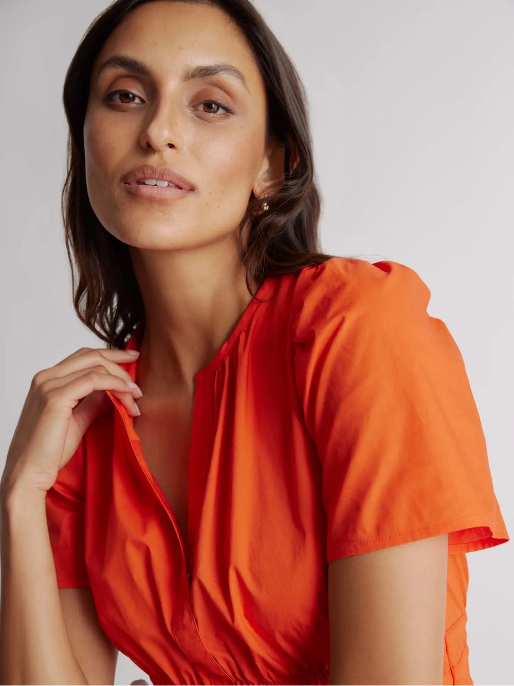 Quince Organic Poplin Cotton Tiered Maxi Dress in Vermilion Red Small Resort - Picture 5 of 14